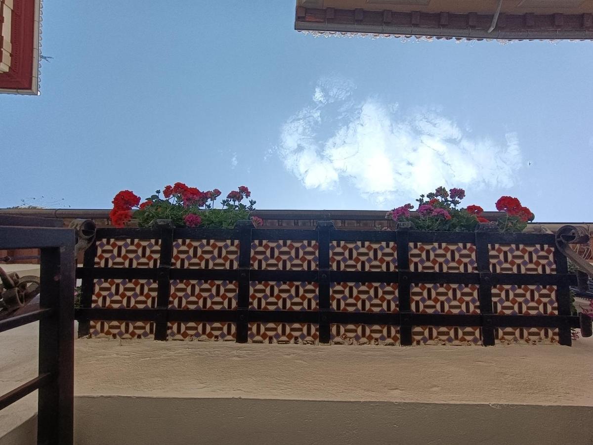 Andalusian Daydream At The Foot Of The Alhambra ! Apartment กรานาดา ภายนอก รูปภาพ